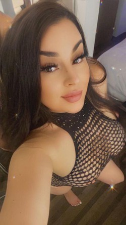 new-in-town-eastern-european-hottie-visiting-big-0