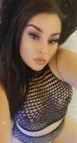new-in-town-eastern-european-hottie-visiting-big-1