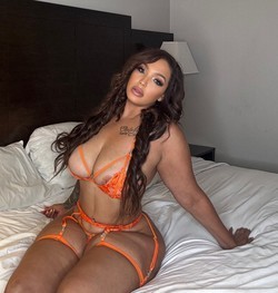 sexy-latina-big-2