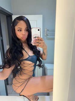 latina-bombshell-available-24hrs-sexy-and-tight-in-all-the-right-places-big-1