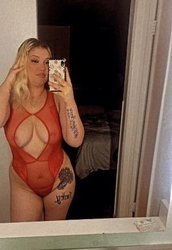 sexy-new-bombshell-big-0