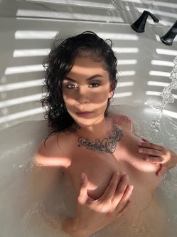 body-of-a-goddess-ready-to-please-your-every-need-big-0