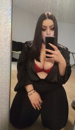 38ddd-busty-brunette-outcall-sf-incall-oakland-big-0