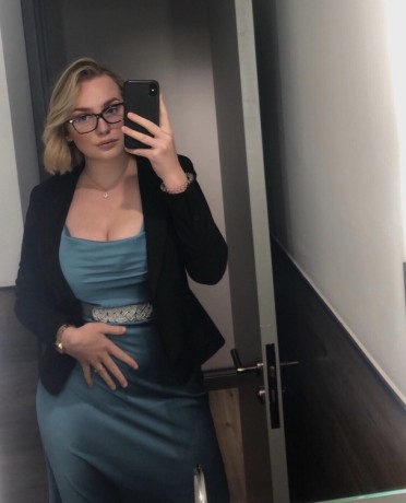 girl-next-door-big-0