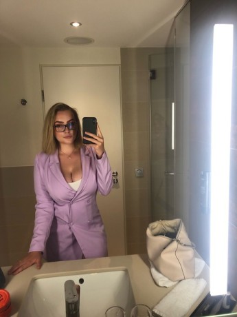 girl-next-door-big-0