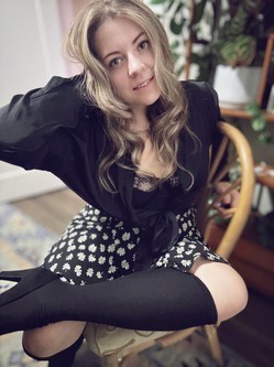 girl-next-door-gfe-back-from-hiatus-big-1