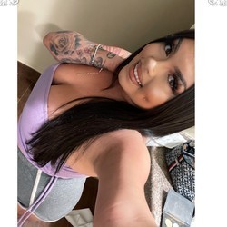 luxurious-latina-hosting-in-artesia-incalls-outcalls-available-big-0