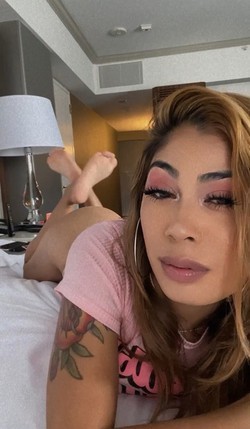 available-now-call-meoutcall-to-all-surrounding-areaslets-have-some-fun-big-0