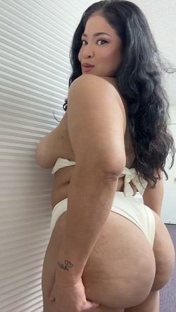 incall-nice-and-juicy-big-0