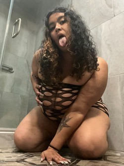 new-babe-in-town-big-1
