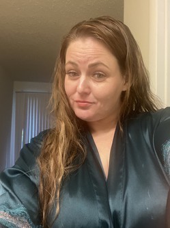 voluptuous-busty-and-brainy-big-0
