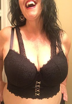 loveleesensuality-extraordinaire-big-1