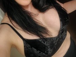 beautiful-white-blue-eyed-milf