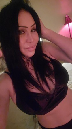 beautiful-white-blue-eyed-milf-big-0