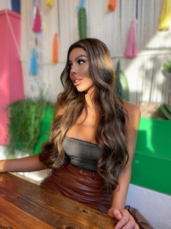international-maxim-model-visiting-shortly-big-1