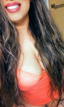 xxxlatina-porn-5-star-mamasita-all-natural-dds-pretty-face-silky-smooth-skin-no-games-no-driver-big-1