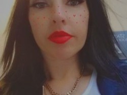 hott-petite-female-for-fun-in-city-24-7