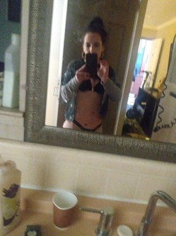 hott-petite-female-for-fun-in-city-24-7-big-2