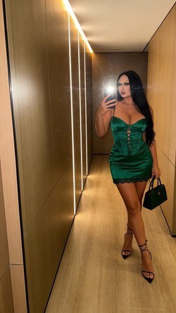 pornstarplayboy-bunny-penelope-tyler-outcall-available-2hr-minimumadvance-notice-and-deposit-is-required-big-1