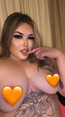 curvy-dream-doll-big-1