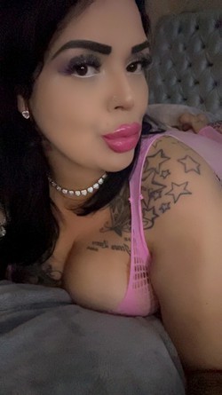 sexykarina-big-1