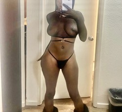 dior-dimon-sexy-chocolate-treat-free-now-in-your-area-big-0