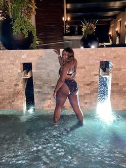 247-partygirl-outcall-big-0