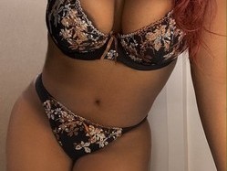 busty-beauty-visiting-sb-prebooking-for-june