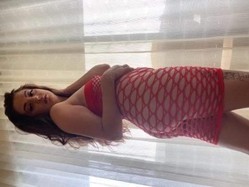 amanda-wants-to-play