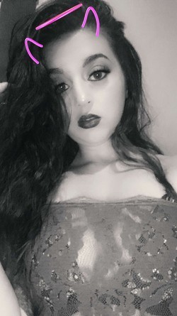 amanda-wants-to-play-big-0