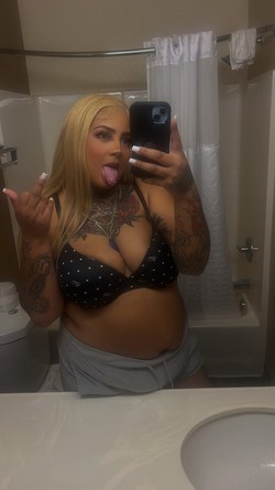 stunning-beauty-of-your-dreams-big-0