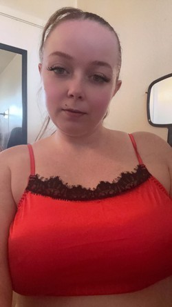 sexy-curvy-skilled-bunny-specials-big-0