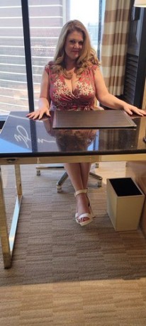 visiting-in-junemilf-with-a-hot-rack-big-2