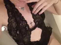 resort-area-outcall-available