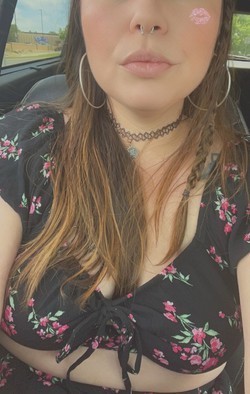 lovely-and-slutty-big-0