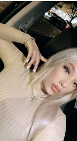 blondie-next-door-big-1
