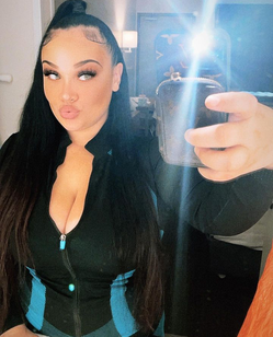 german-goddess-big-1