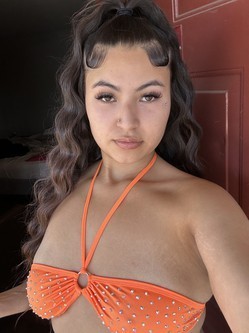 pretty-latina-kitty-big-1