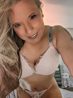 escape-reality-w-me-4-fun-fantasy-accept-all-pay-apps-outin-big-0