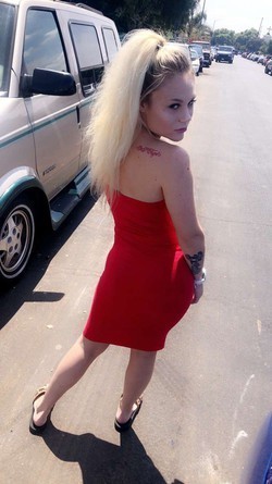 new-sexy-blonde-playmate-big-0