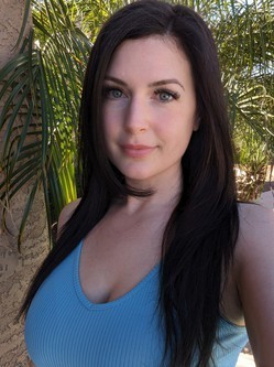 phoenixs-premiere-all-natural-porn-star-provider-big-1
