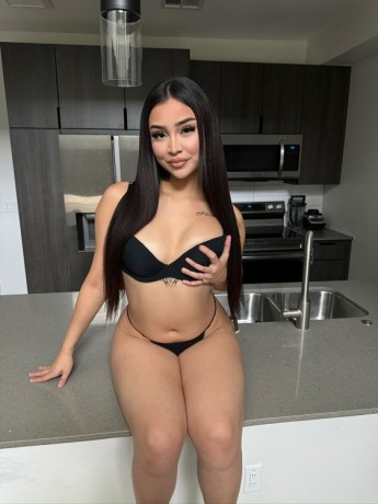 arab-latina-ready-4-you-big-0