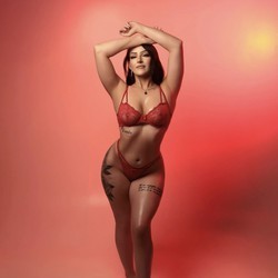 unrushed-service-available-24-hours-a-day-all-natural-italian-bombshell-available-for-incall-and-outcall-big-0