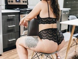 1of1-personality-read-my-reviewsoutcall-hhr-special-now2-girls-available
