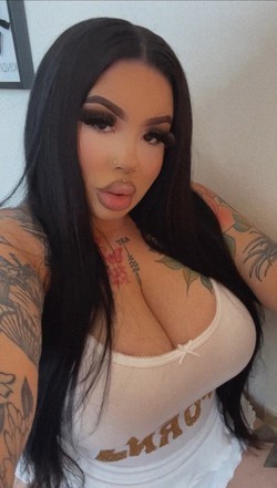 tatted-thick-puerto-rican-big-0