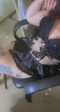 sexy-vip-treat-big-1