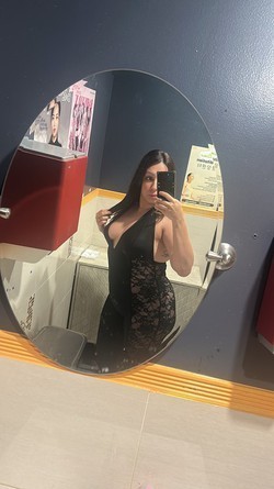 sexy-sweet-foreign-doll-big-0