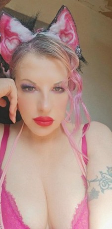 emeow-hot-kawaii-kitten-4u-cjeck-ad-for-tour-citoesdates-big-1