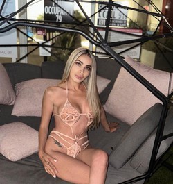 real-photos-big-1