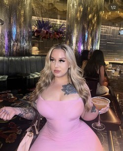 your-pawg-stripper-fantasy-big-1